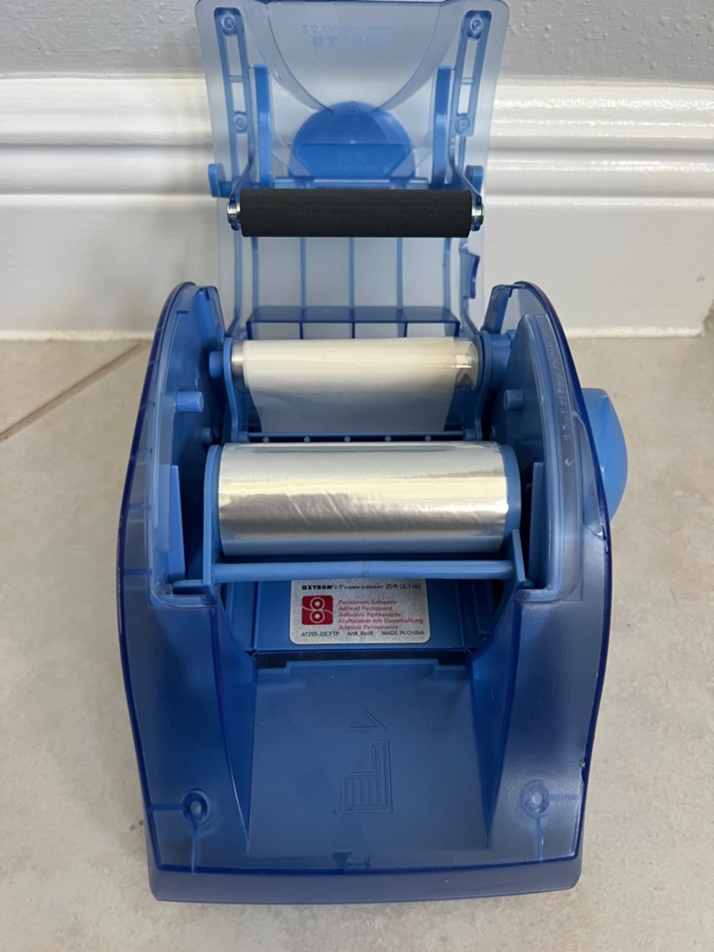 Xyron 2.5" Create-A-Sticker Machine - Blue - Picture 5 of 6